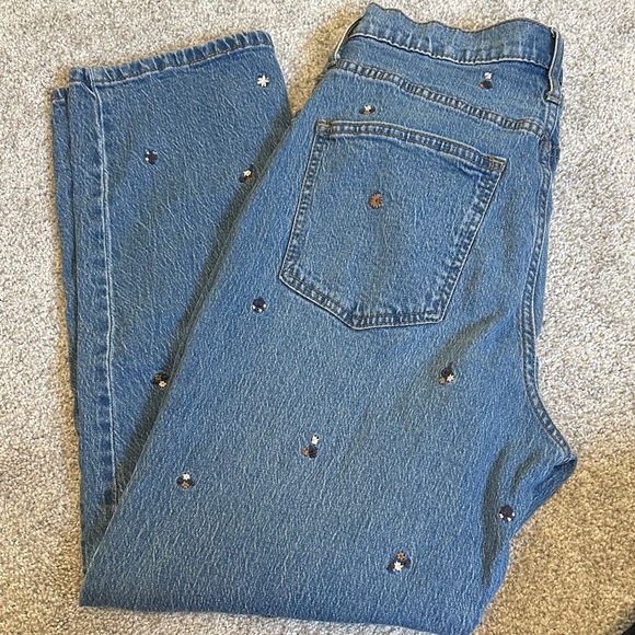 Universal Thread Blue Straight Leg Jeans with Embroidery - Picture 6 of 8